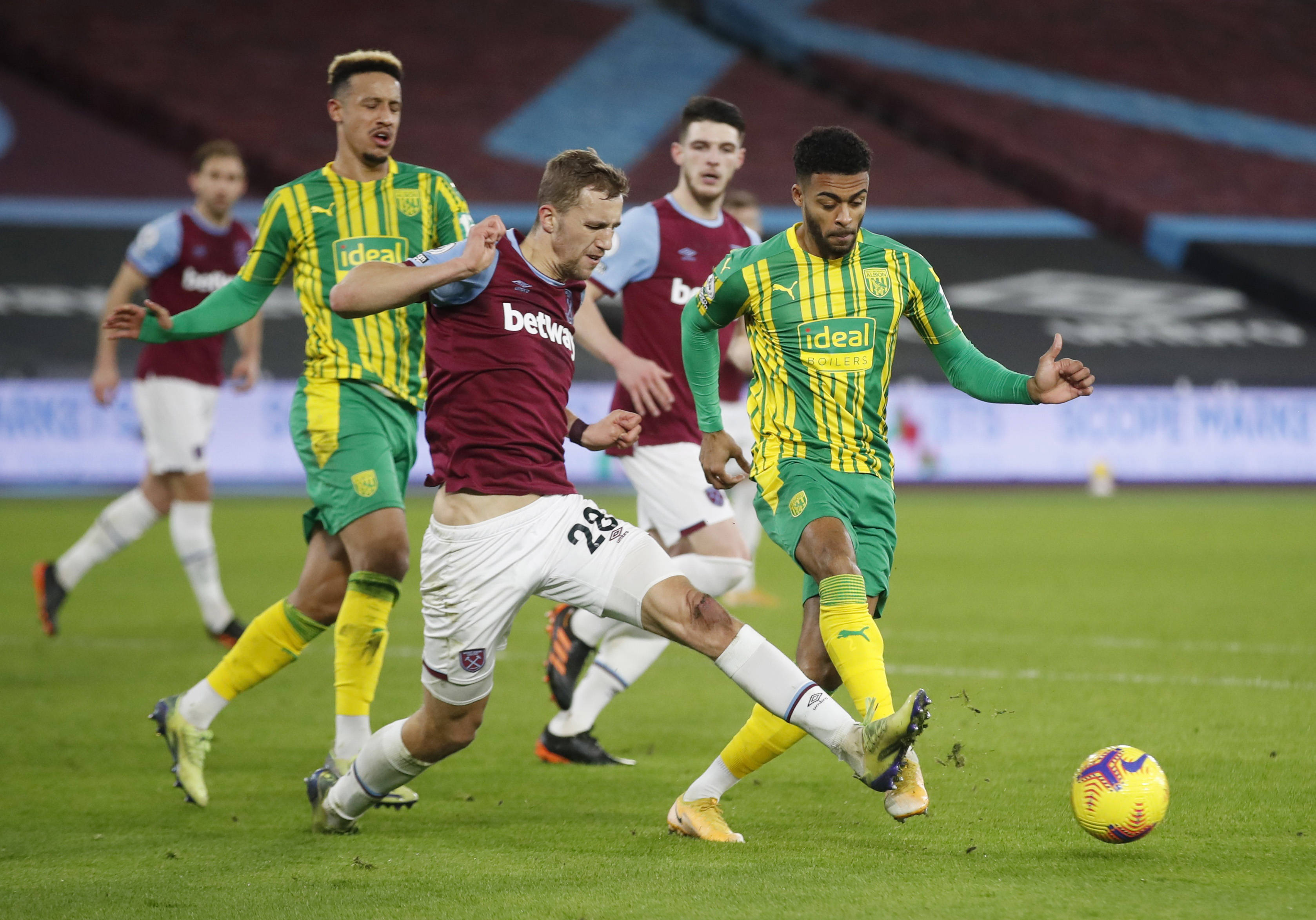 岁的B罗而 岁的B罗而