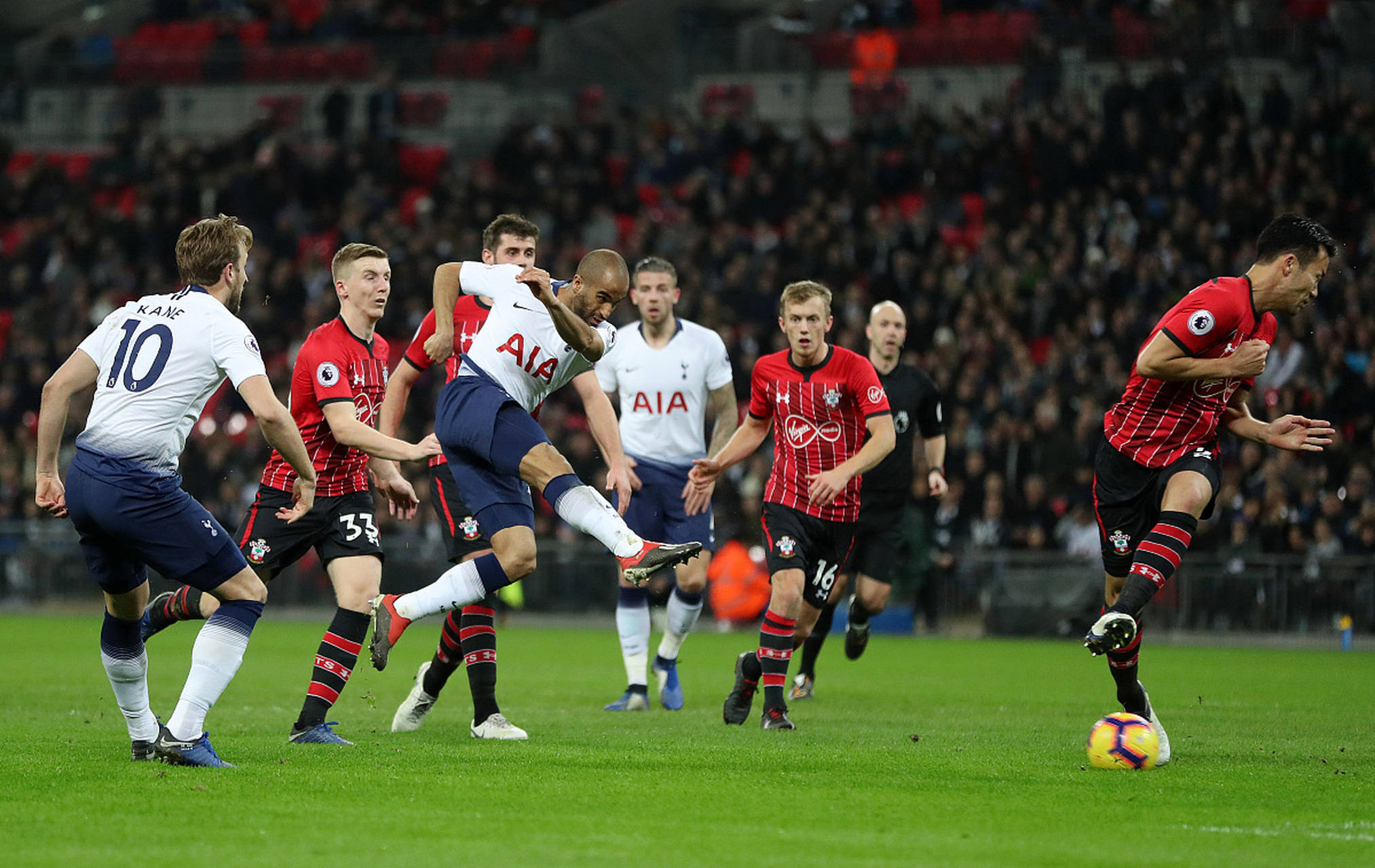 路竞争激烈 路竞争激烈